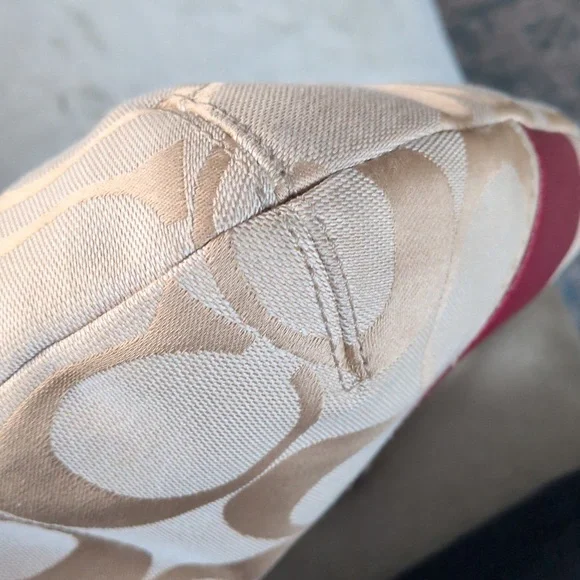 Coach Signature Canvas and Patent Leather Shoulder Bag K1394-29561E - Picture 12 of 15